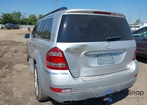 2009 Mercedes-Benz Gl 450 4Matic z USA, uszkodzony, nr VIN 4JGBF71E49A482520